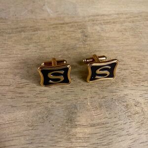Men Vintage Gold-Tone‎ Black Enamel Initial "S" Cufflinks HICKOK USA